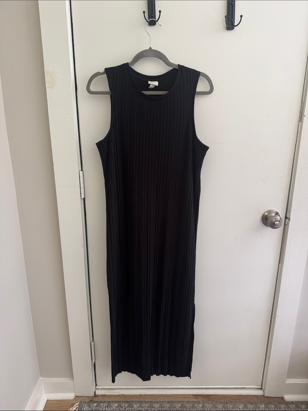 a new day Black Sleeveless Ribbed Midi Dress